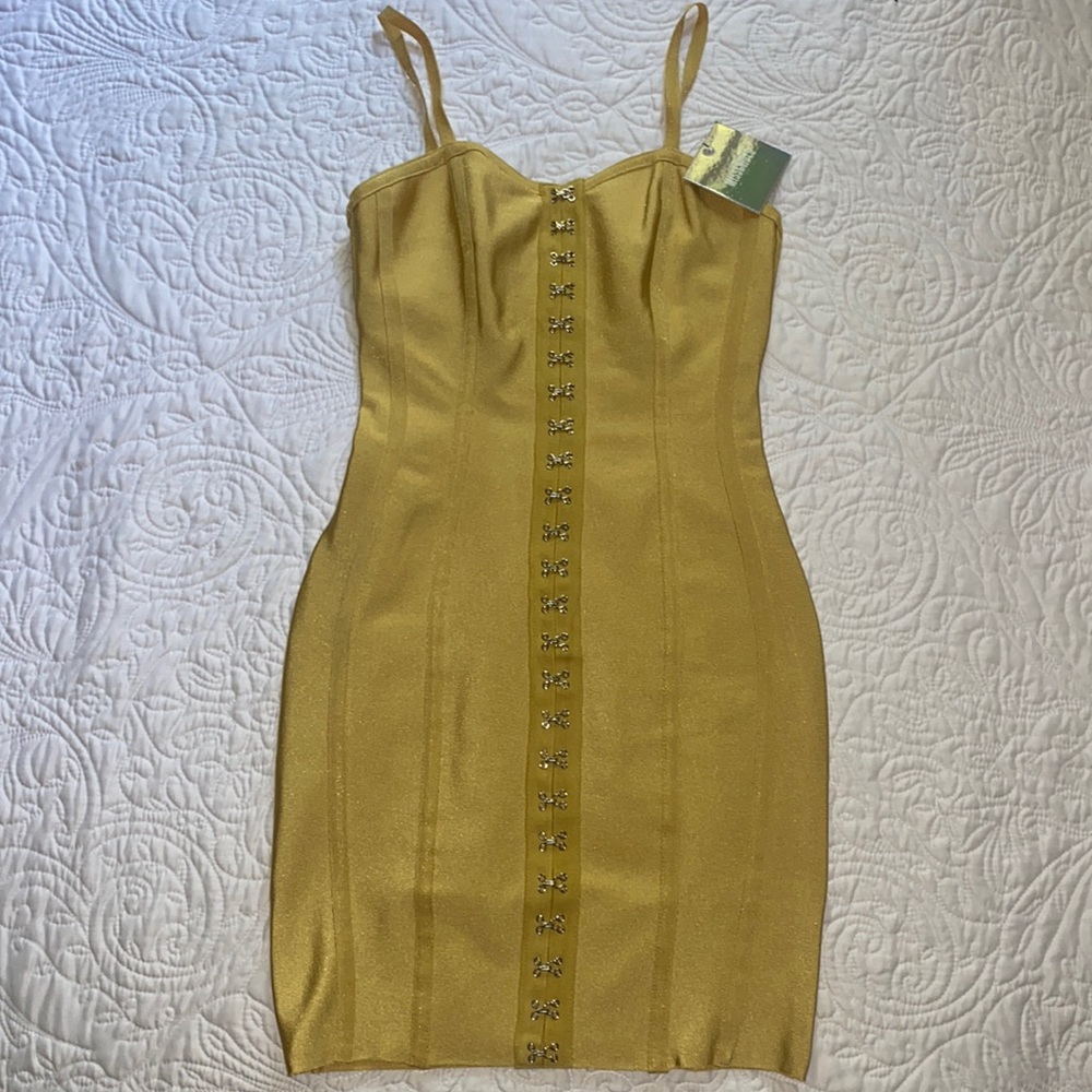 Missguided Bandage Mustard dress